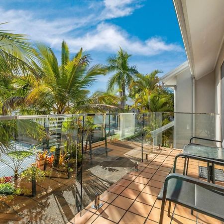 Pelican Beach Resort Noosaville Exteriör bild